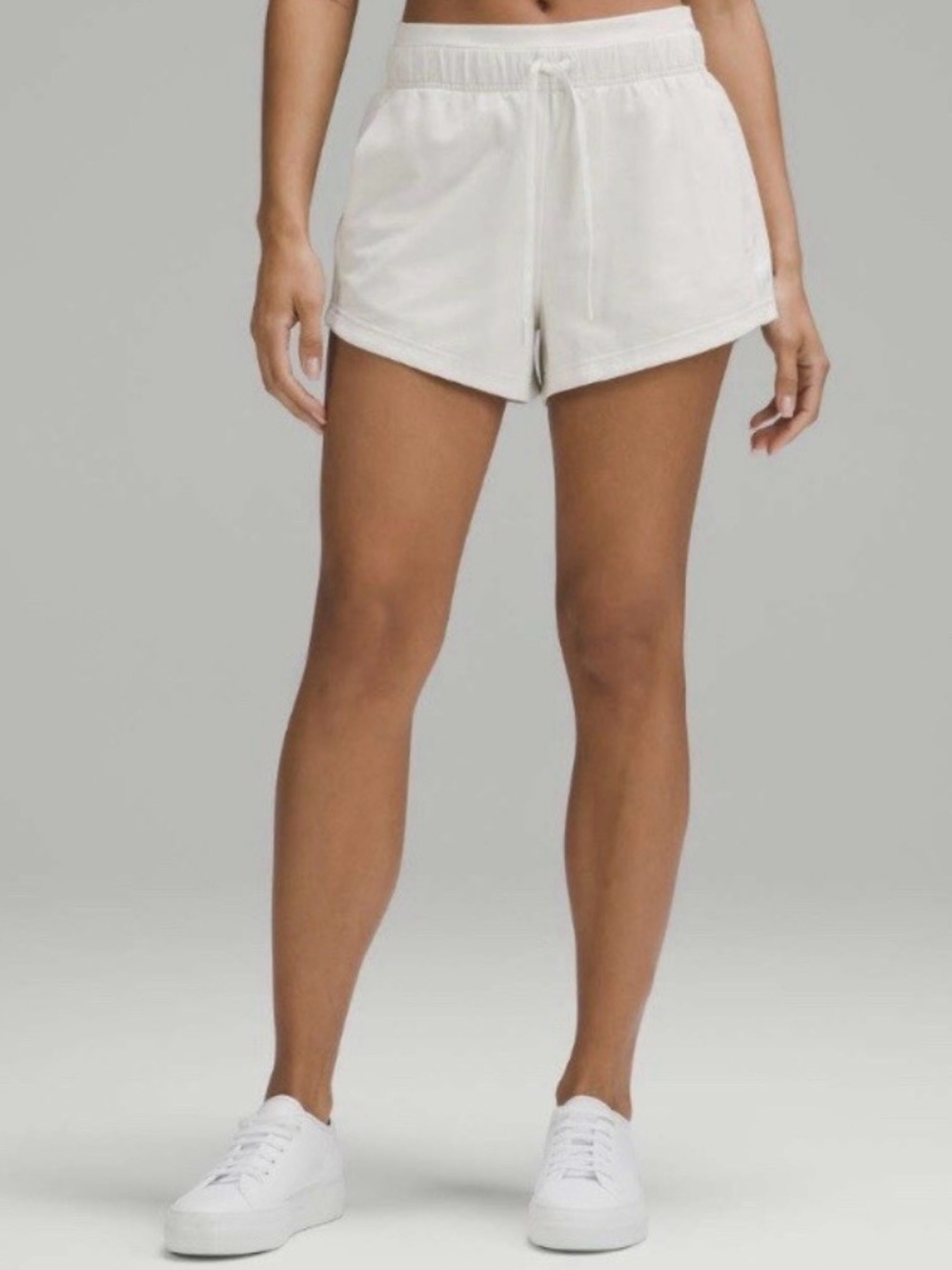 Lululemon Inner Glow High Rise 3’ Short